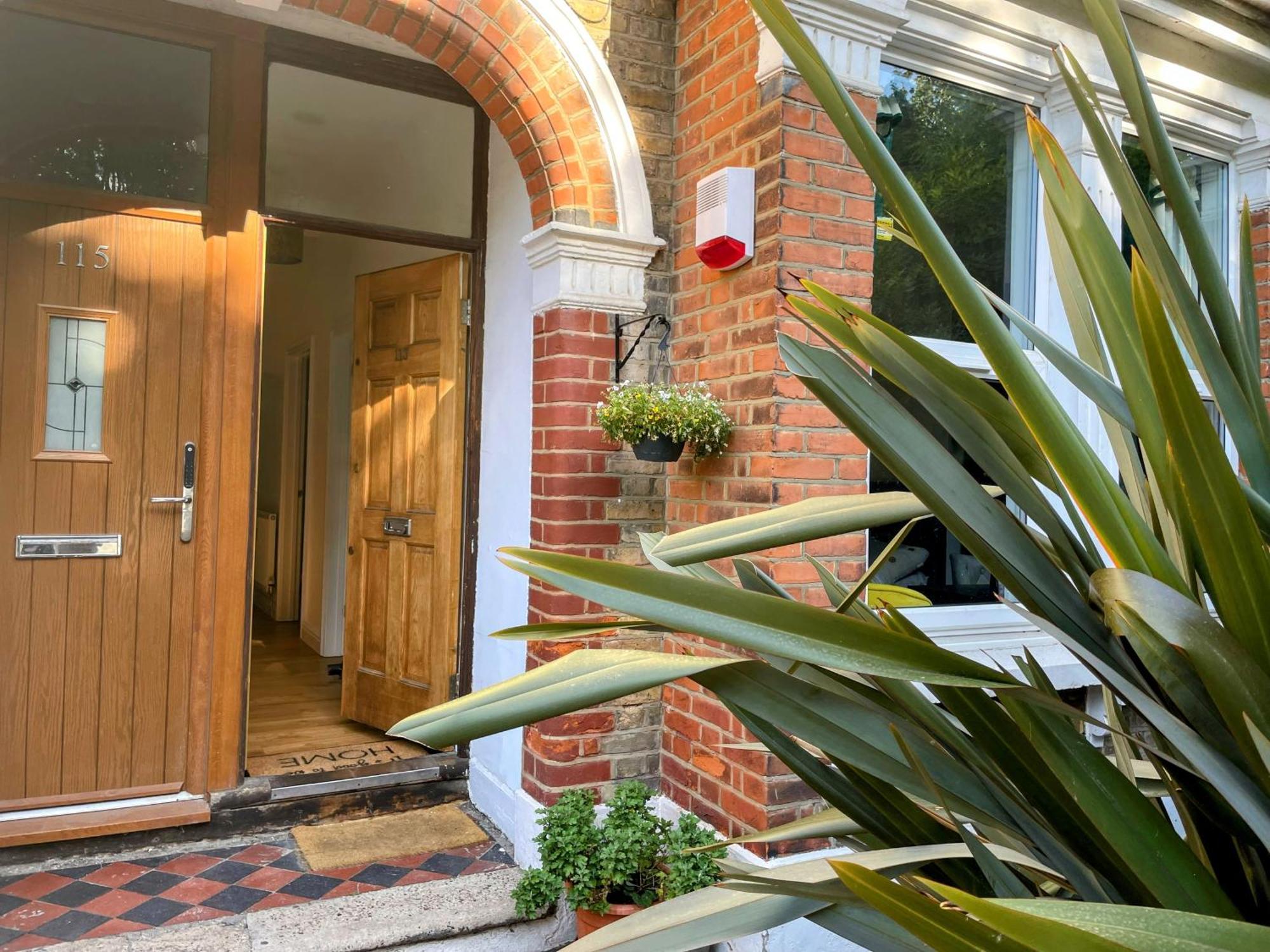 2 Bdr 20mins To Oxford Circus - Apartment *